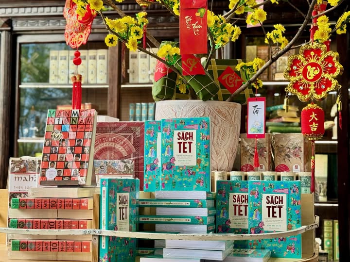 Sách Tết Bính Ngọ 2026