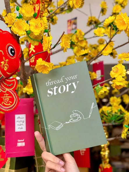 Khai bút đầu năm 2026 tại Nhà sách Cá Chép là khoảnh khắc viết xuống ước mong, mục tiêu và niềm tin cho một hành trình mới.